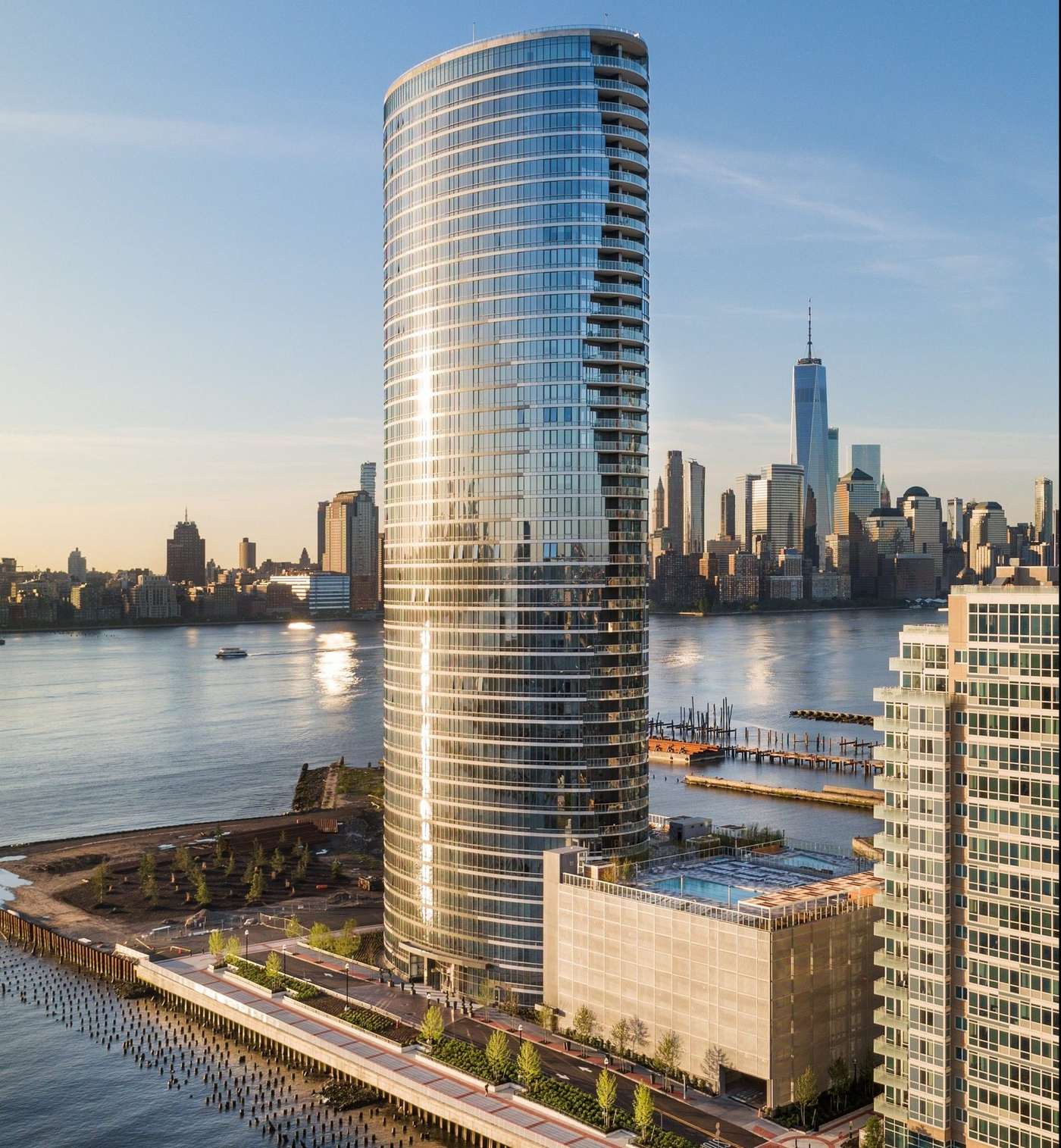 Ellipse at Newport apartment building in Jersey City